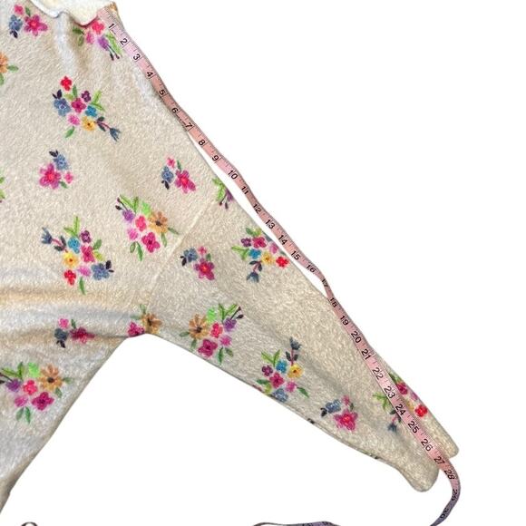 NWOT Natural Life Softer Than Cashmere Floral Mock Neck Sweater Size Medium - Picture 2 of 6